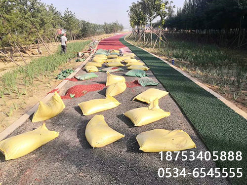 ��ɫ�r�����a(b��)�����a(ch��n)